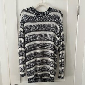 SALTWATER LUXE | black white silver sweater, crew neck, size small